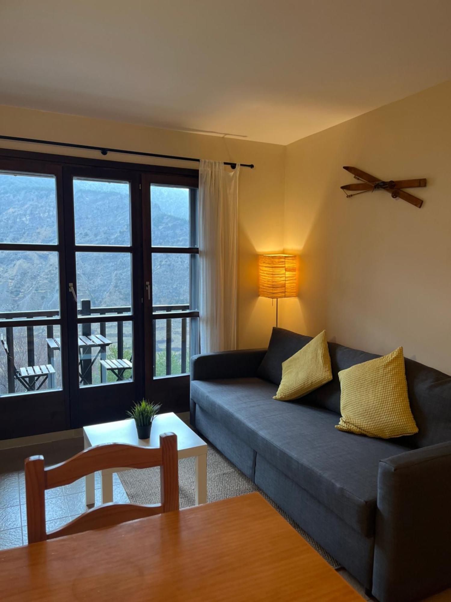 Roxy House - A Pie De Pistas De Espot
